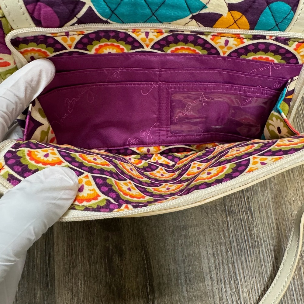 Vera Bradley Quilted Crossbody Bag Colorful Floral Print Cream Leather Trim‎ - Picture 11 of 15